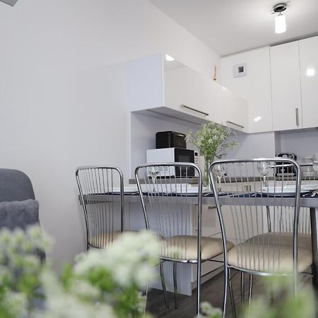 Lesne Tarasy 45A, Dziwnowek Appartement Buitenkant foto